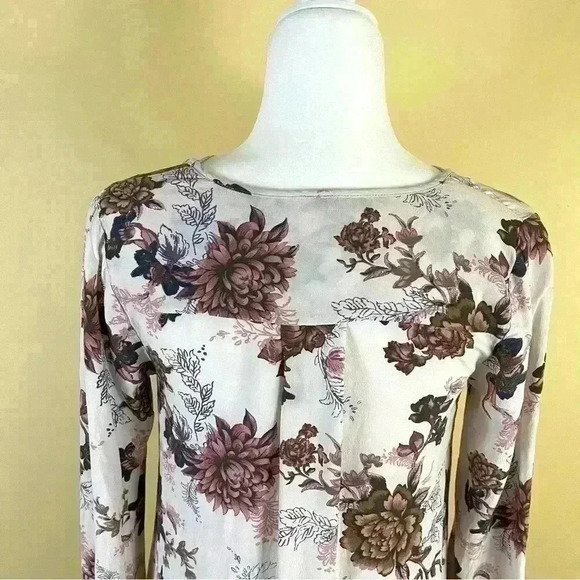 Free People Floral Rayon Cross Strap Bell Sleeve Shift Tunic Blouse Size XS - Picture 8 of 16